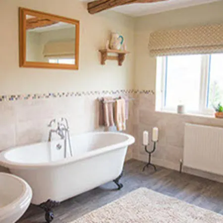 Middle Studfold Farm Hotel *