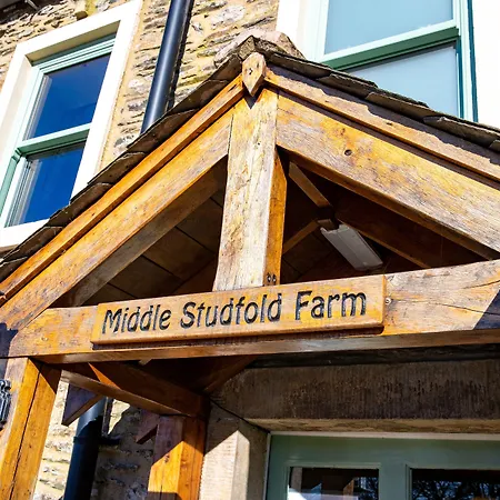 Hotel Middle Studfold Farm *