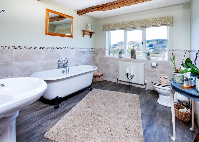 Middle Studfold Farm *