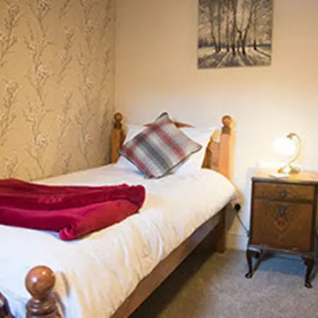 Otel Middle Studfold Farm