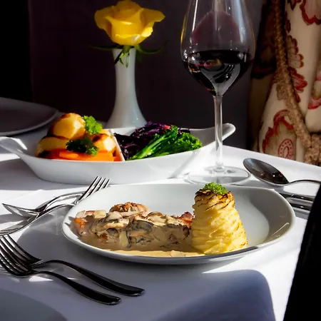 Middle Studfold Farm Otel