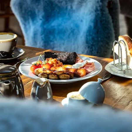 Middle Studfold Farm * Horton in Ribblesdale