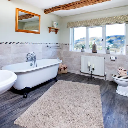 Middle Studfold Farm *